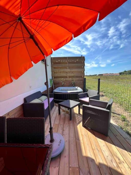 T2 Neuf, Terrasse Et Spa Prive Apartment Josse Luaran gambar